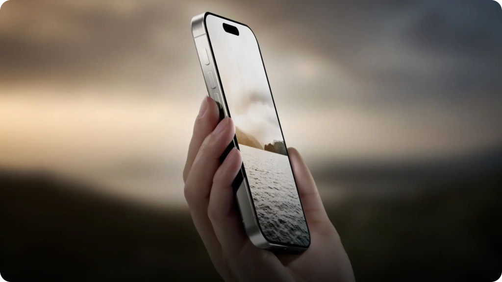 iPhone 16 Pro.jpg iPhone 16 Pro.jpg