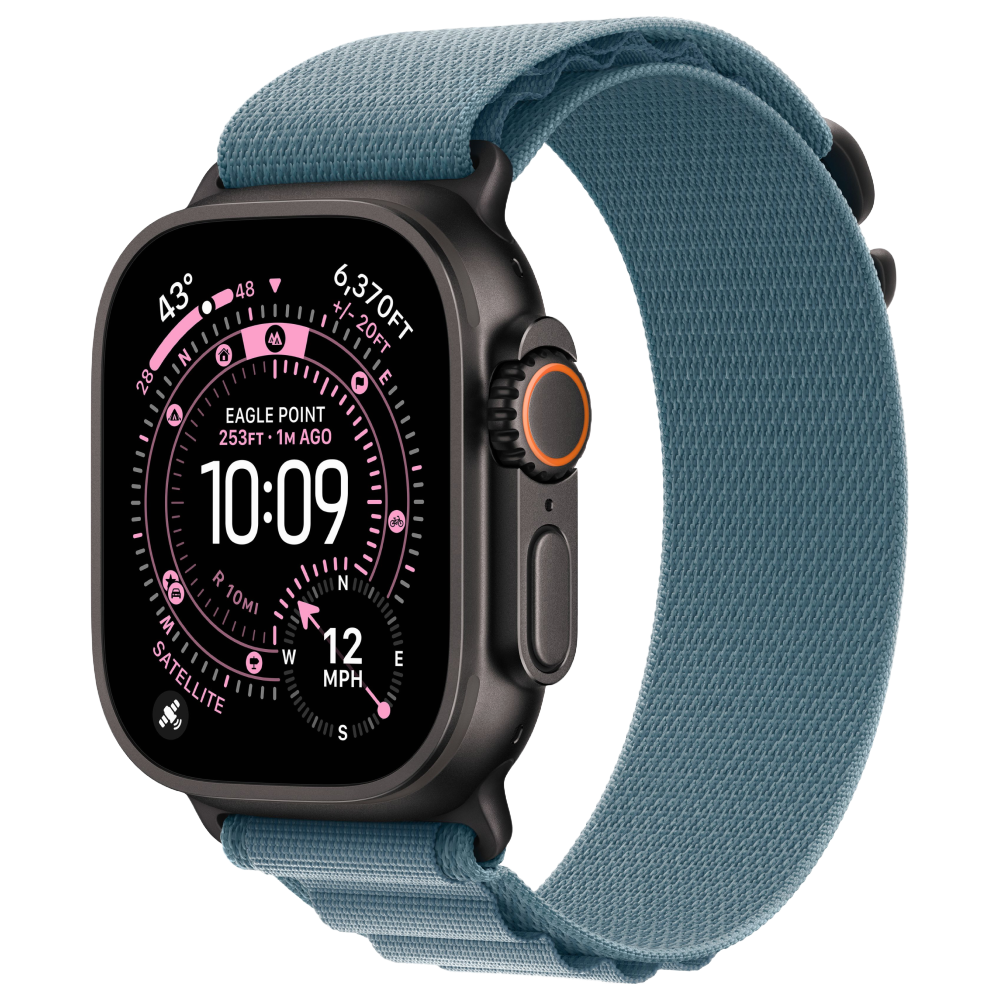 На фото изображено Apple Watch Ultra 3 GPS + Cellular, 49 мм, корпус из чёрного титана, ремешок Alpine, цвет светло-синий, S