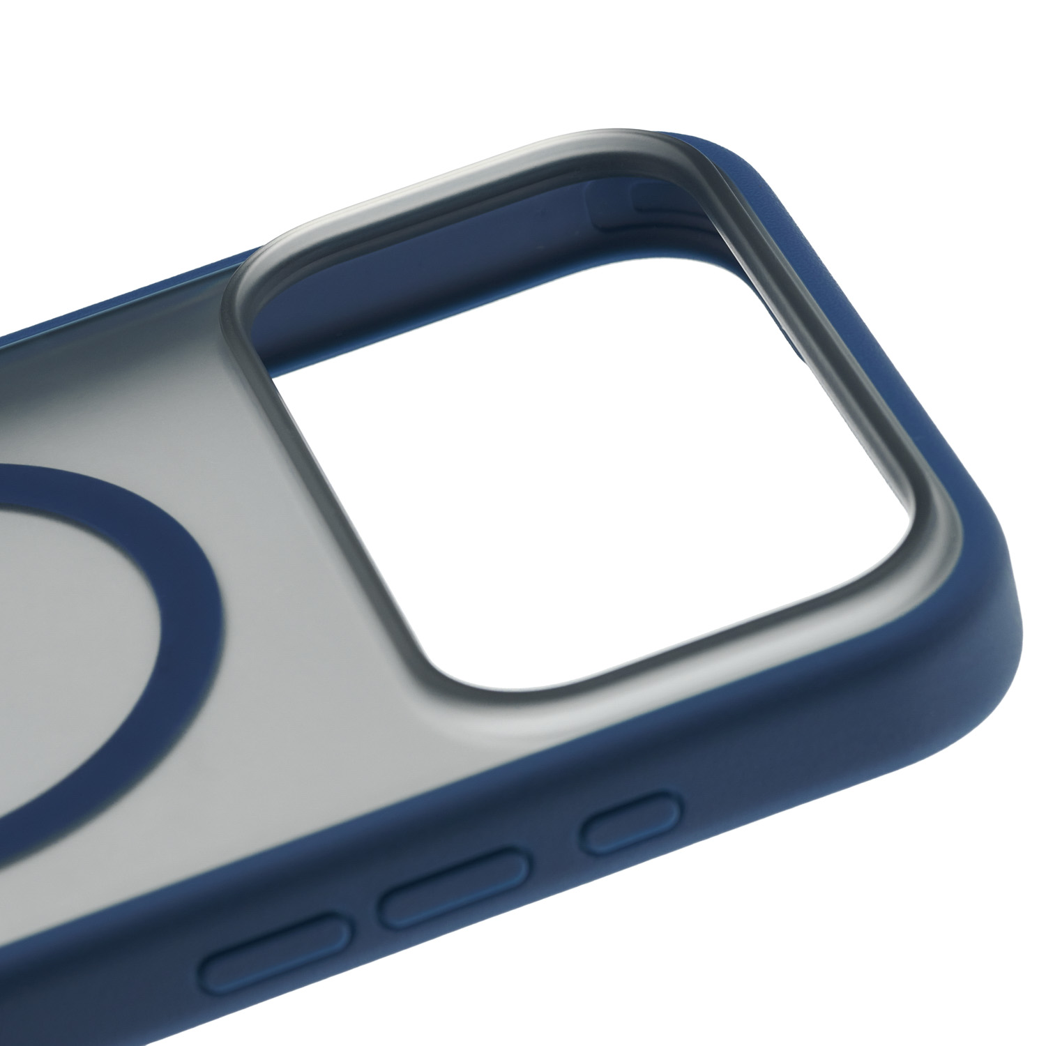 На фото изображено Чехол защитный uBear Cloud Mag Case для iPhone 17 Pro Max, MagSafe, синий