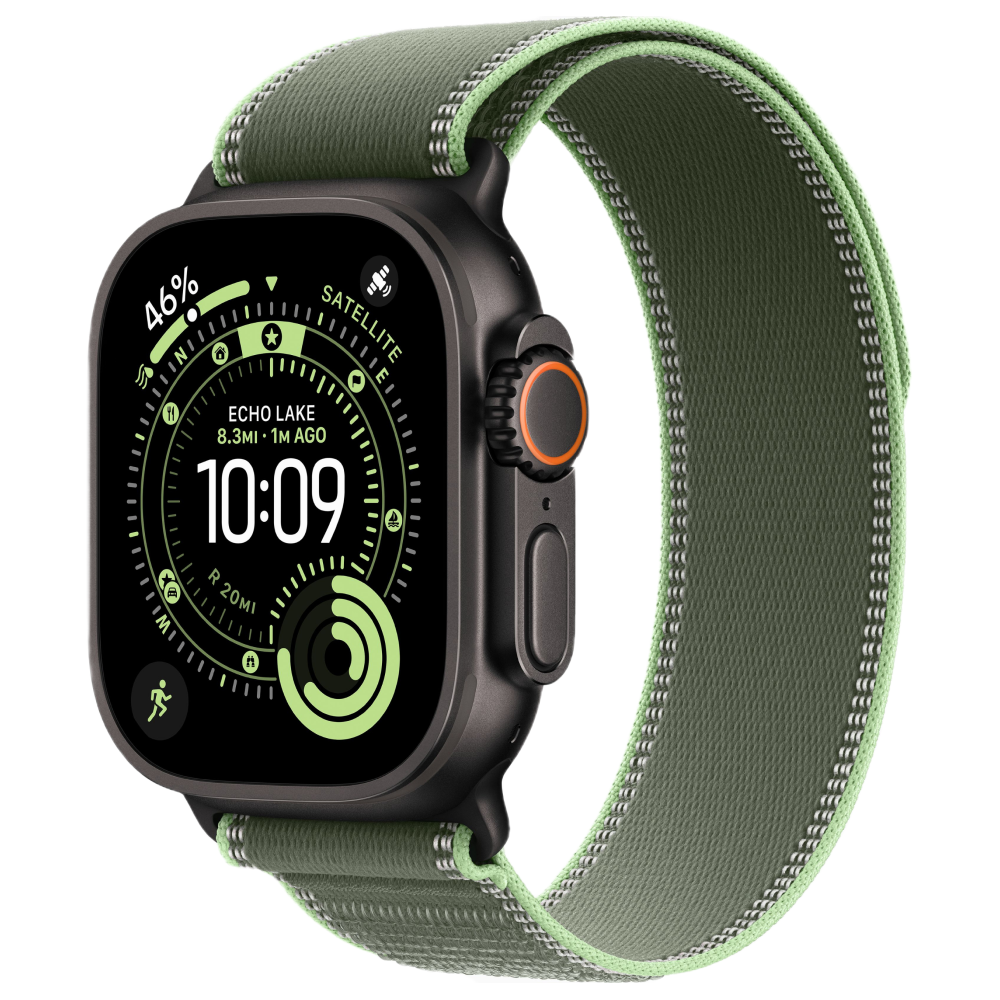 На фото изображено Apple Watch Ultra 3 GPS + Cellular, 49 мм, корпус из чёрного титана, ремешок Trail, цвет зелёный, S/M