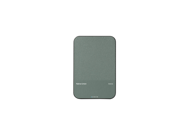 Внешний аккумулятор MagSafe Native Union (Re)Classic Power Bank 5000mAh, зеленый Внешний аккумулятор MagSafe Native Union (Re)Classic Power Bank 5000mAh, зеленый